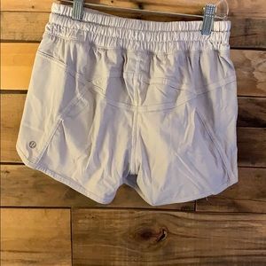 Lululemon white running shorts size 4